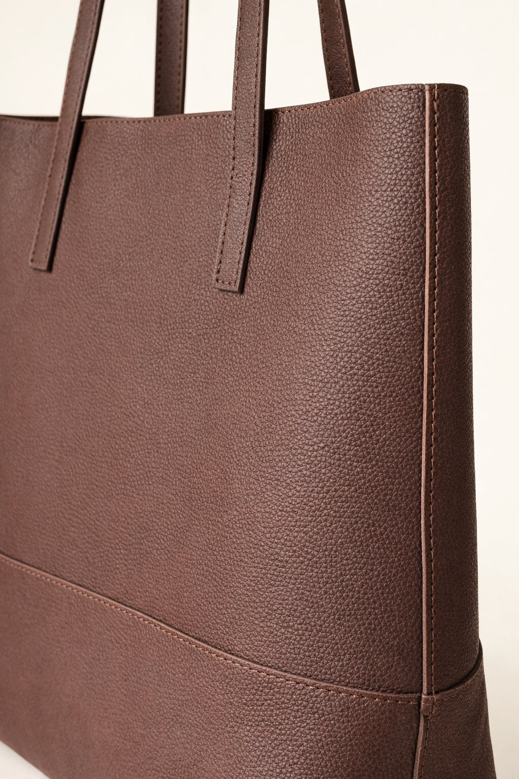 Earth Tote Bag – Natural Grain Ethiopian Leather Texture Detail – Qoda
