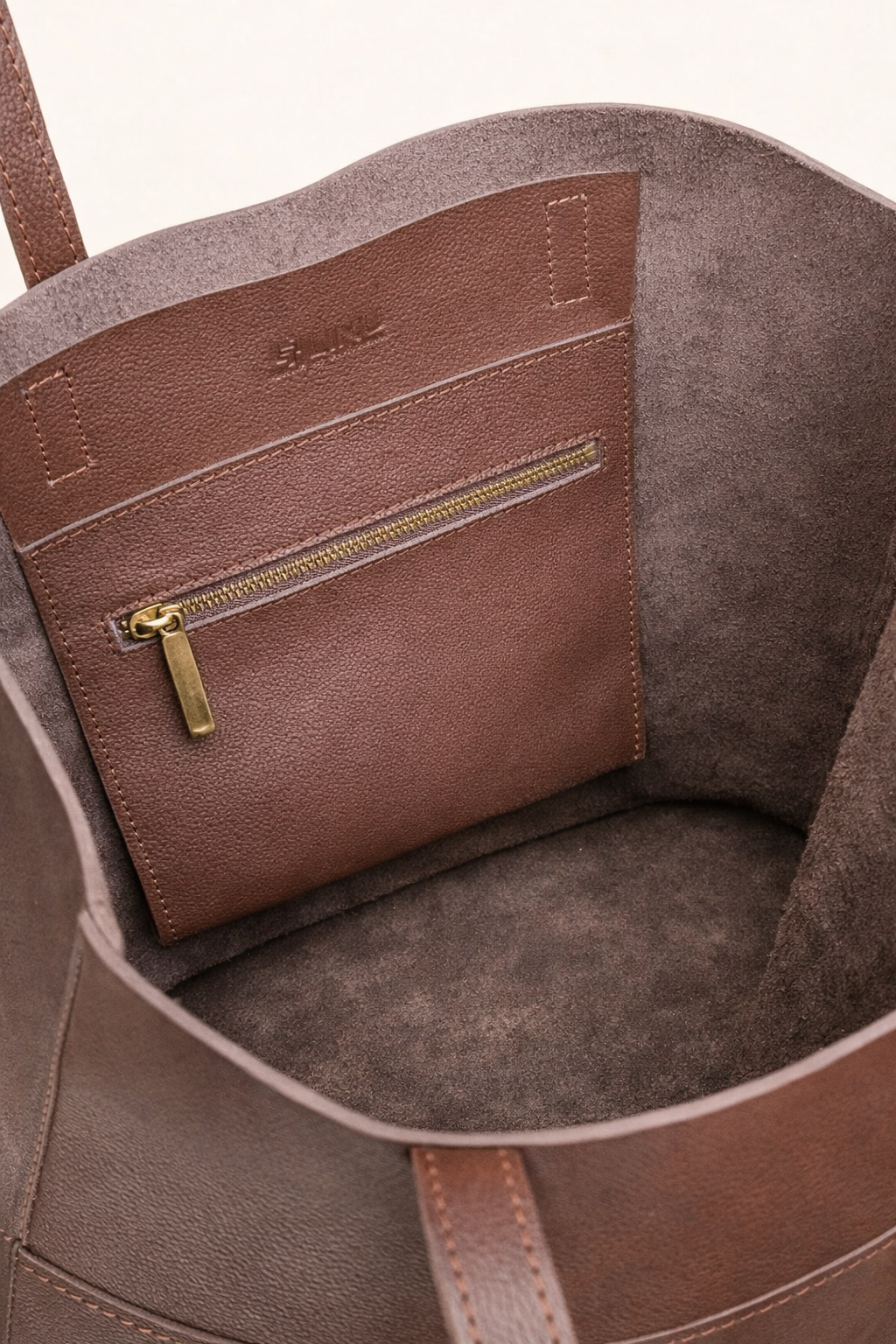 Earth Handmade Leather Bag – Scandinavian Design | QODA
