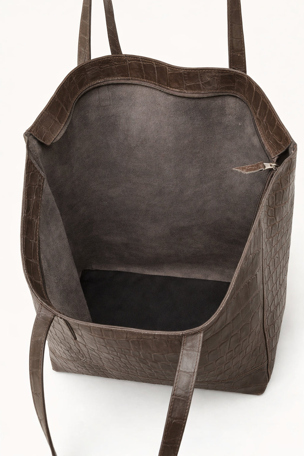 Addis Handmade Leather Bag – Scandinavian Design | QODA